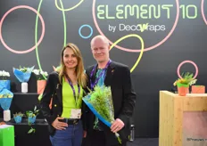 Steve Parrot en Ewa Klimczak van Decowraps promootten hun 100% gerecyclede en recyclebare hoezen.